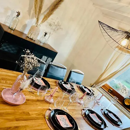 La Balade Enchantee- 6 Personnes - Ardenne Belge * Tenneville