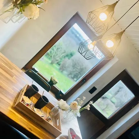 La Balade Enchantee- 6 Personnes - Ardenne Belge *
